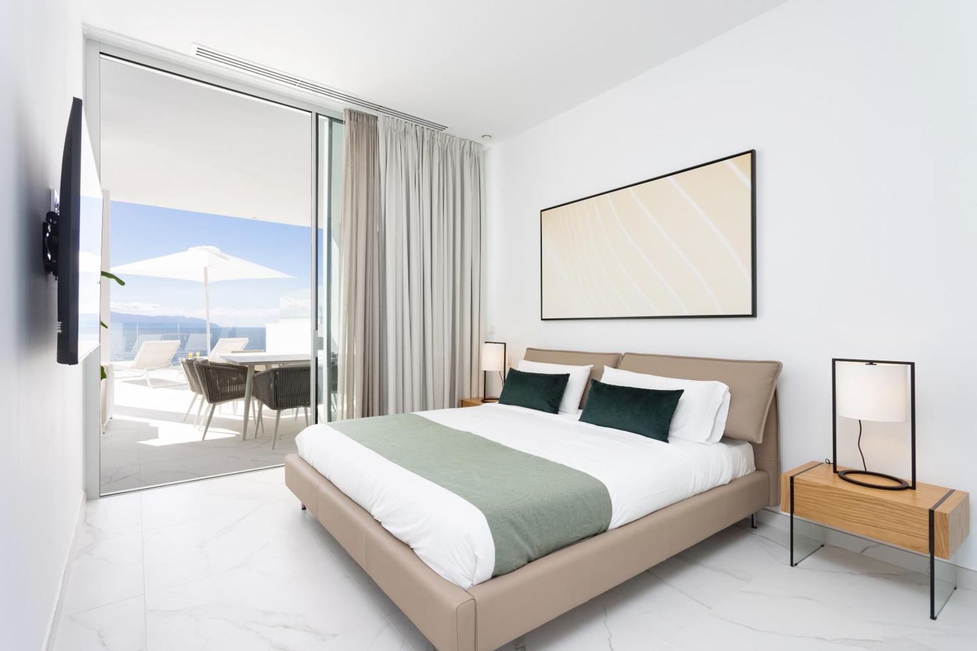 Crystal I Luxury Apartments By Enjoyahome Acantilado de los Gigantes Exteriör bild